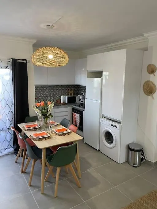 Luxury Apartment With Pool In Historical Town And Great Surfing Beaches Sagres