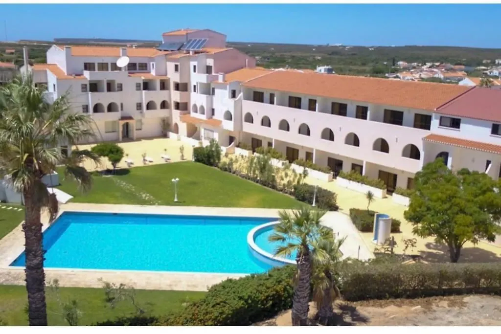 Luxury Apartment With Pool In Historical Town And Great Surfing Beaches contacts